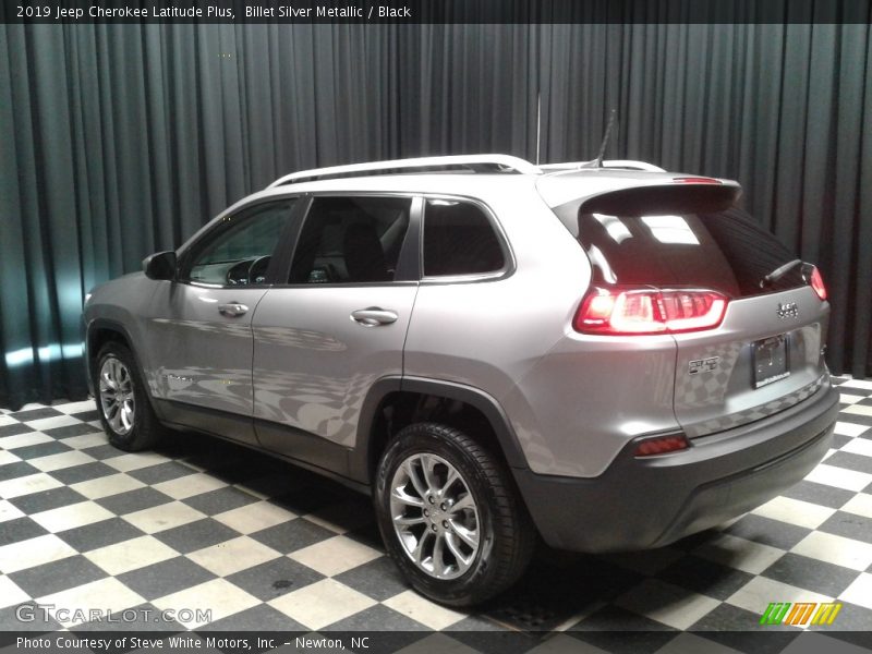 Billet Silver Metallic / Black 2019 Jeep Cherokee Latitude Plus