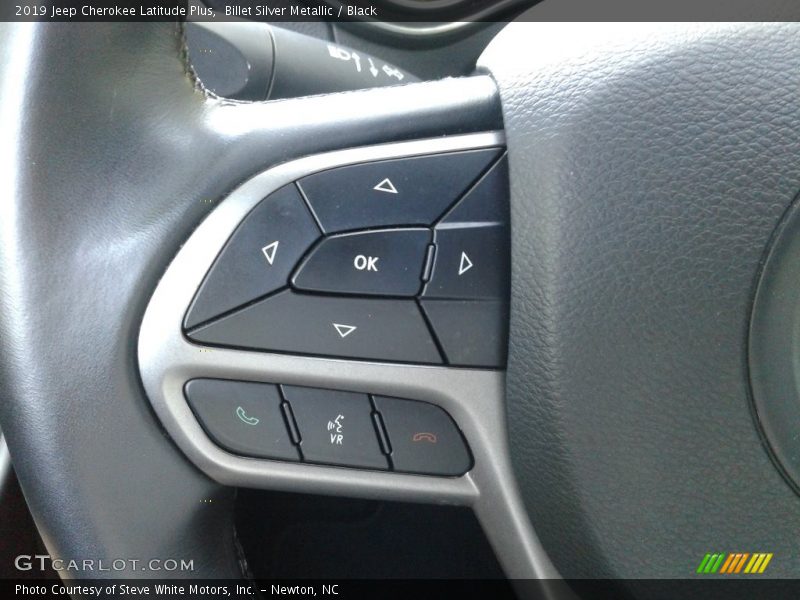 Billet Silver Metallic / Black 2019 Jeep Cherokee Latitude Plus