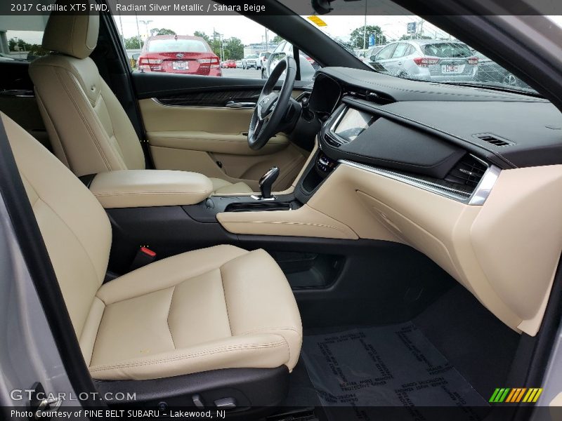 Radiant Silver Metallic / Sahara Beige 2017 Cadillac XT5 FWD