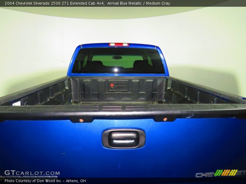 Arrival Blue Metallic / Medium Gray 2004 Chevrolet Silverado 1500 Z71 Extended Cab 4x4