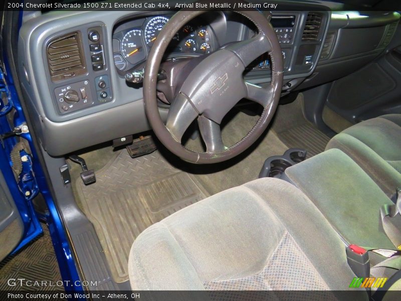Arrival Blue Metallic / Medium Gray 2004 Chevrolet Silverado 1500 Z71 Extended Cab 4x4