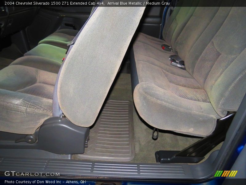 Arrival Blue Metallic / Medium Gray 2004 Chevrolet Silverado 1500 Z71 Extended Cab 4x4