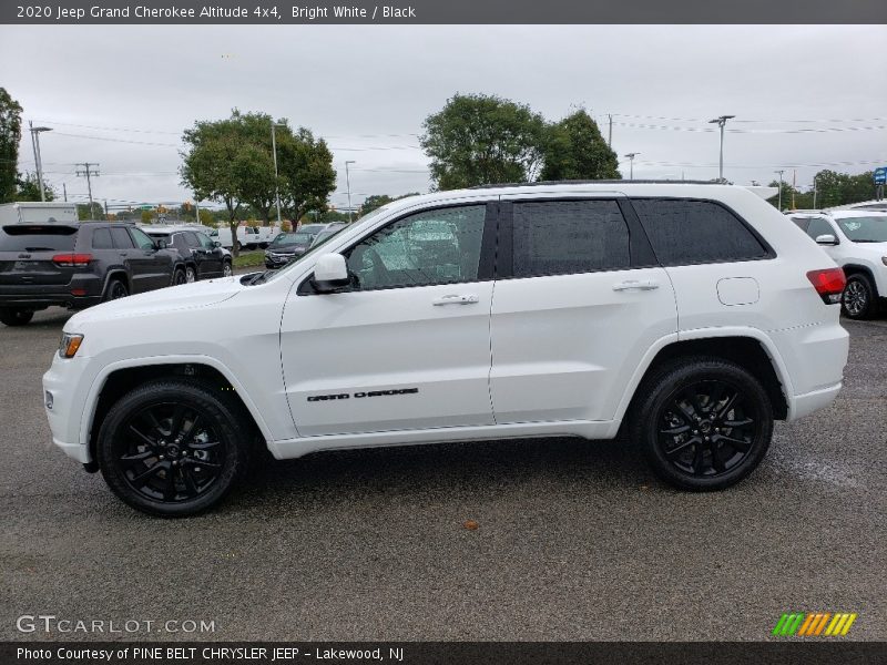 Bright White / Black 2020 Jeep Grand Cherokee Altitude 4x4