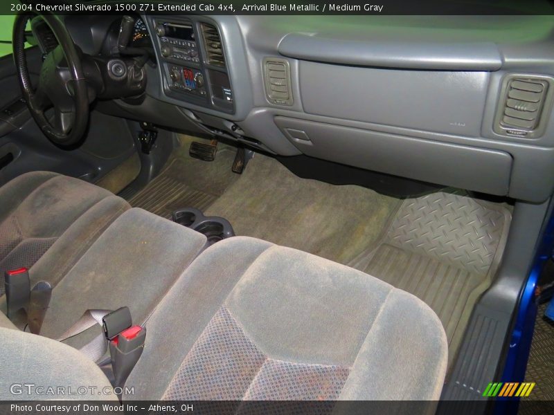 Arrival Blue Metallic / Medium Gray 2004 Chevrolet Silverado 1500 Z71 Extended Cab 4x4