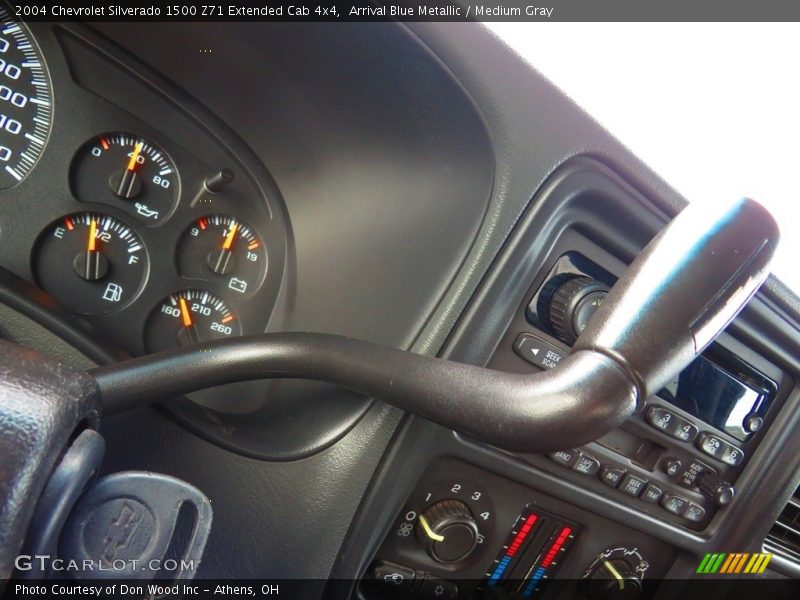 Arrival Blue Metallic / Medium Gray 2004 Chevrolet Silverado 1500 Z71 Extended Cab 4x4