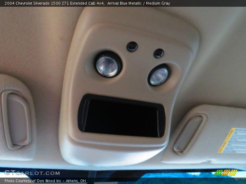 Arrival Blue Metallic / Medium Gray 2004 Chevrolet Silverado 1500 Z71 Extended Cab 4x4