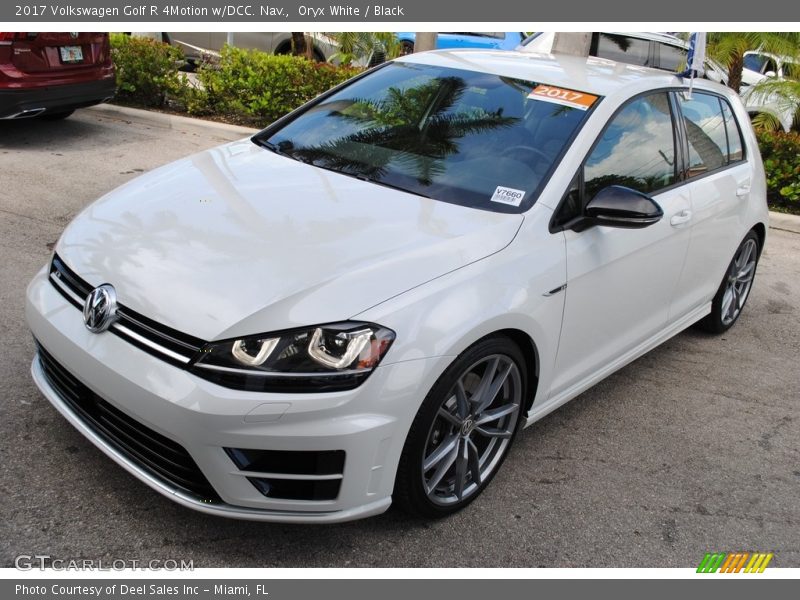 Front 3/4 View of 2017 Golf R 4Motion w/DCC. Nav.