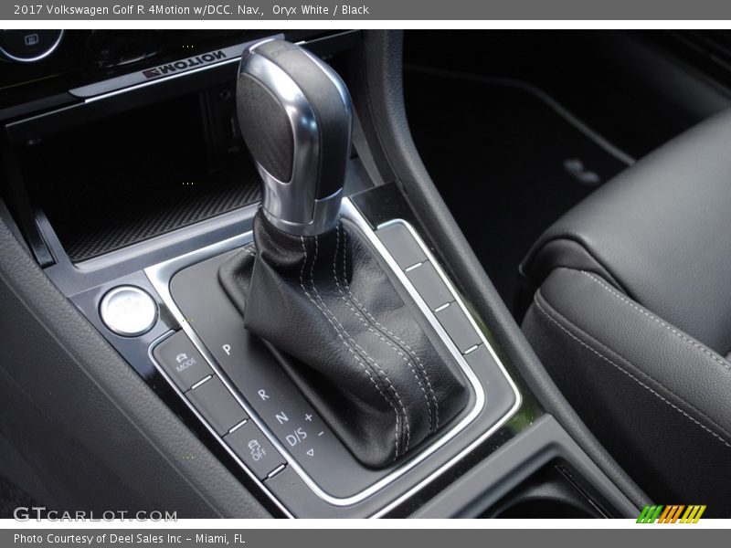  2017 Golf R 4Motion w/DCC. Nav. 6 Speed DSG automatic Shifter