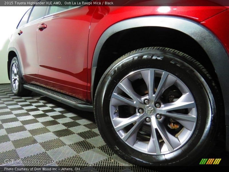 Ooh La La Rouge Mica / Black 2015 Toyota Highlander XLE AWD