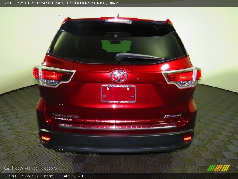 Ooh La La Rouge Mica / Black 2015 Toyota Highlander XLE AWD