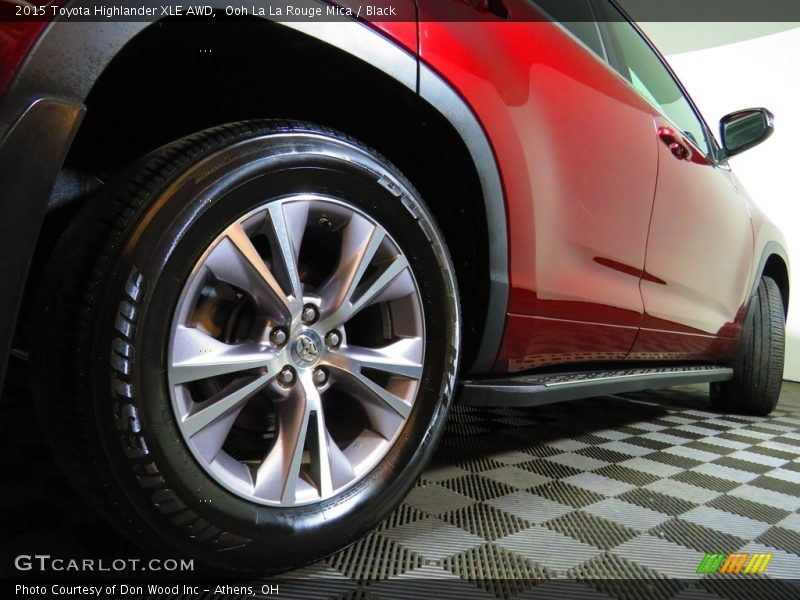 Ooh La La Rouge Mica / Black 2015 Toyota Highlander XLE AWD