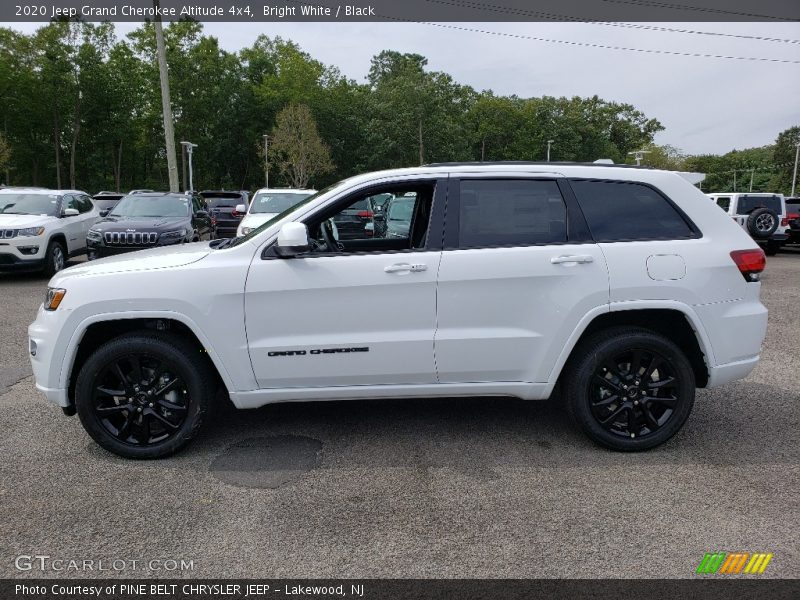 Bright White / Black 2020 Jeep Grand Cherokee Altitude 4x4