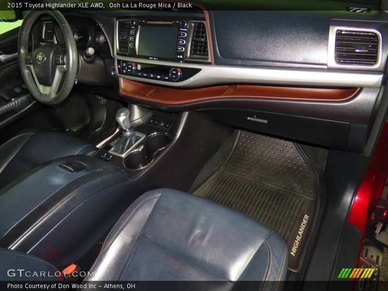 Ooh La La Rouge Mica / Black 2015 Toyota Highlander XLE AWD