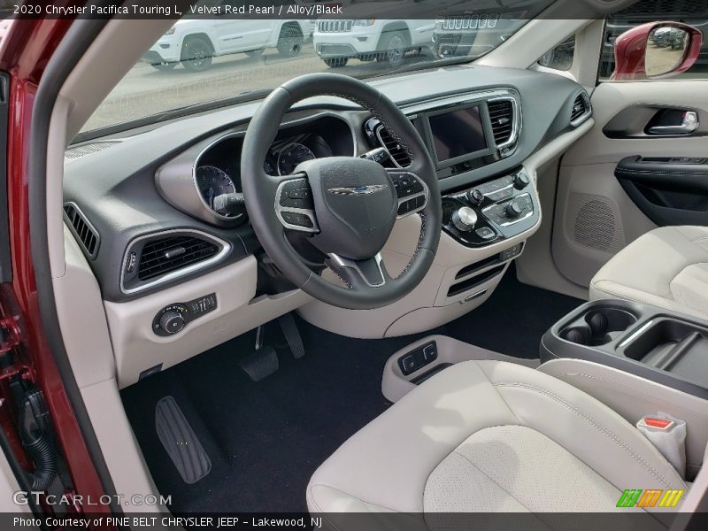  2020 Pacifica Touring L Alloy/Black Interior