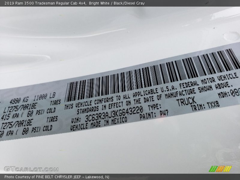 Bright White / Black/Diesel Gray 2019 Ram 3500 Tradesman Regular Cab 4x4