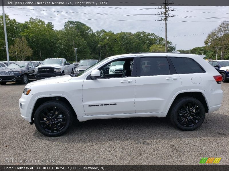 Bright White / Black 2020 Jeep Grand Cherokee Altitude 4x4