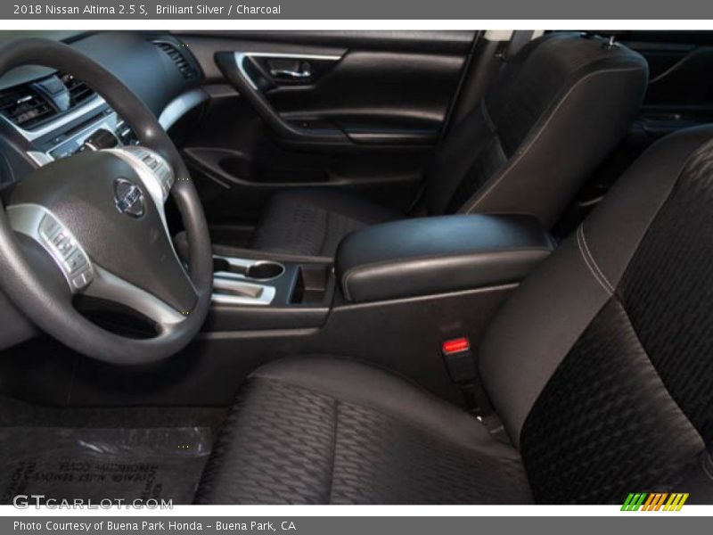 Brilliant Silver / Charcoal 2018 Nissan Altima 2.5 S