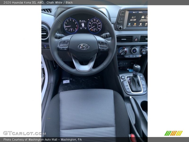 Chalk White / Black 2020 Hyundai Kona SEL AWD