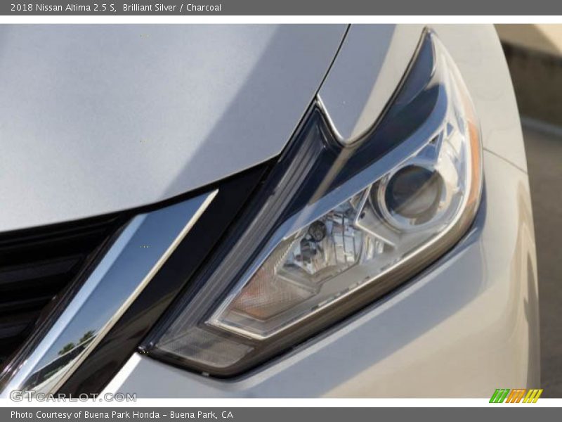 Brilliant Silver / Charcoal 2018 Nissan Altima 2.5 S
