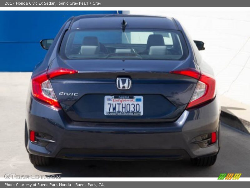 Sonic Gray Pearl / Gray 2017 Honda Civic EX Sedan