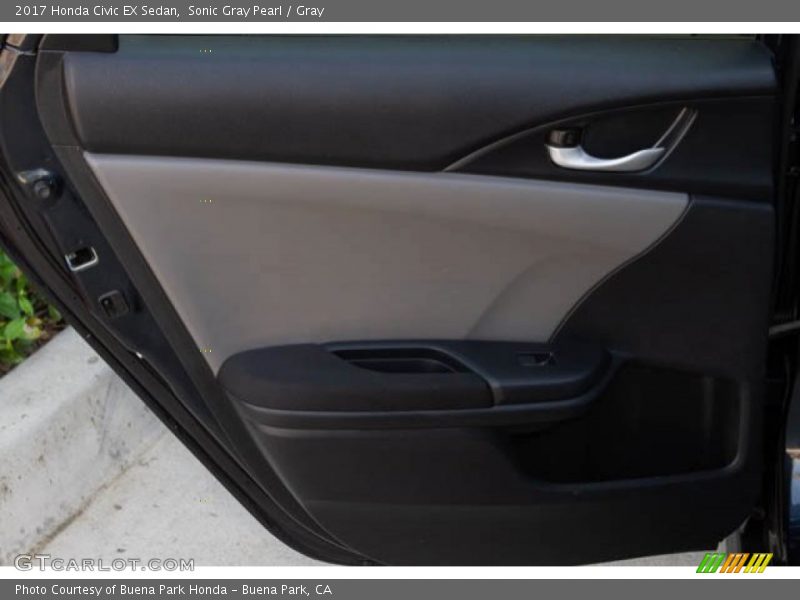 Sonic Gray Pearl / Gray 2017 Honda Civic EX Sedan