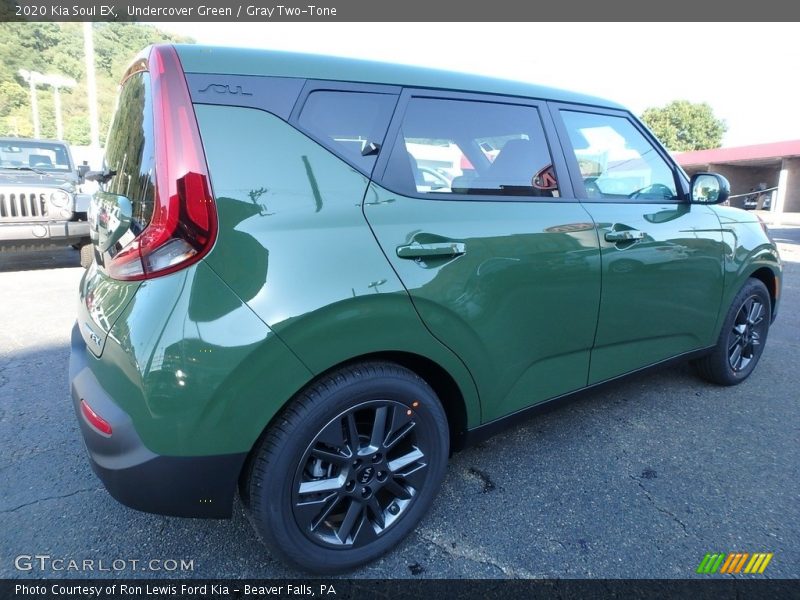 Undercover Green / Gray Two-Tone 2020 Kia Soul EX