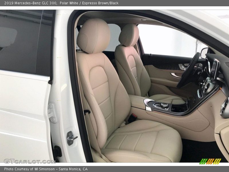 Polar White / Espresso Brown/Black 2019 Mercedes-Benz GLC 300