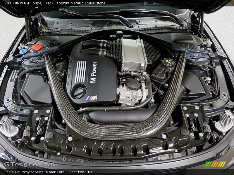 Black Sapphire Metallic / Silverstone 2018 BMW M4 Coupe