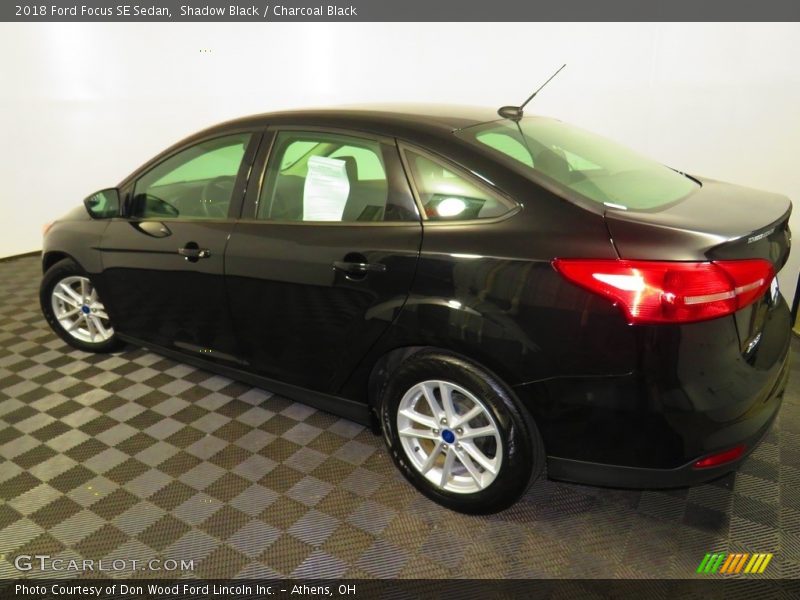Shadow Black / Charcoal Black 2018 Ford Focus SE Sedan