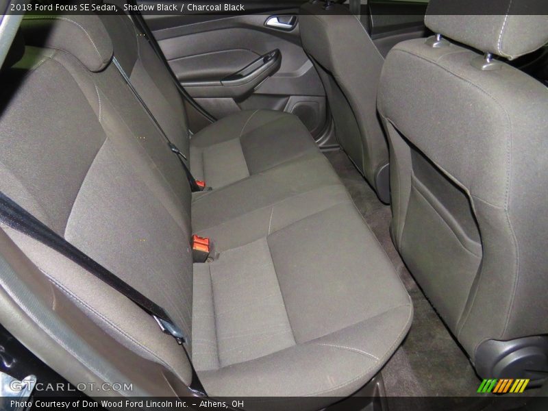 Shadow Black / Charcoal Black 2018 Ford Focus SE Sedan