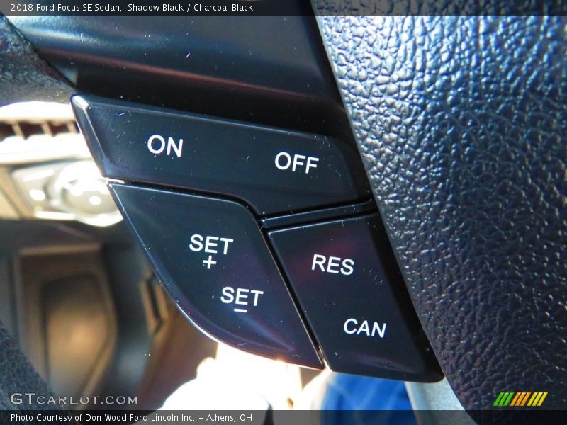 Shadow Black / Charcoal Black 2018 Ford Focus SE Sedan
