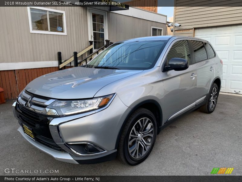 Alloy Silver Metallic / Black 2018 Mitsubishi Outlander SEL S-AWC