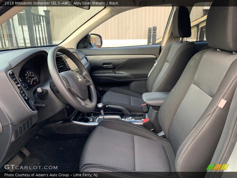 Alloy Silver Metallic / Black 2018 Mitsubishi Outlander SEL S-AWC