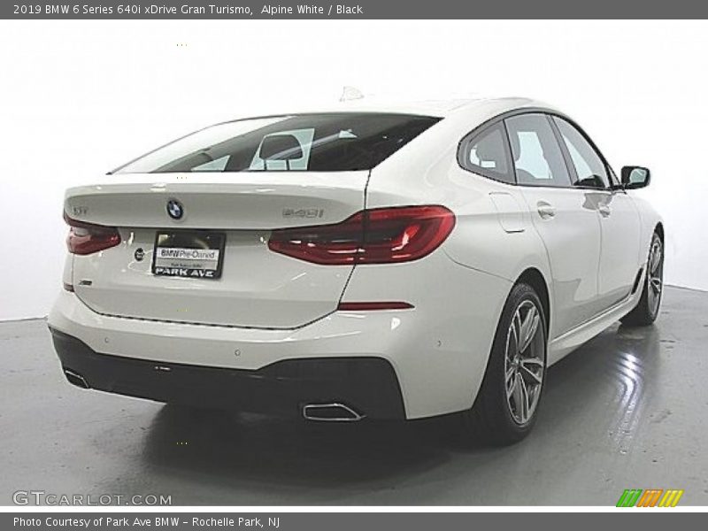 Alpine White / Black 2019 BMW 6 Series 640i xDrive Gran Turismo