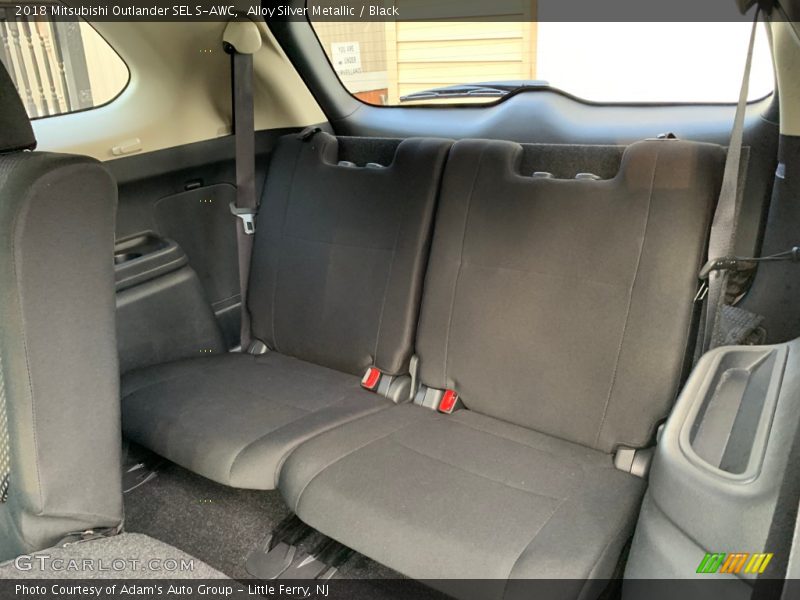 Alloy Silver Metallic / Black 2018 Mitsubishi Outlander SEL S-AWC