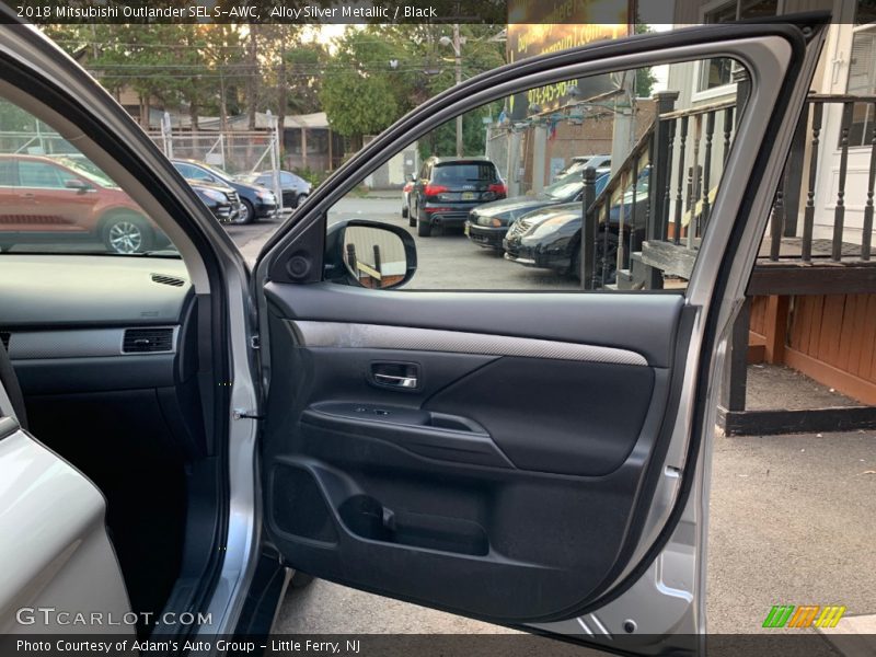 Alloy Silver Metallic / Black 2018 Mitsubishi Outlander SEL S-AWC