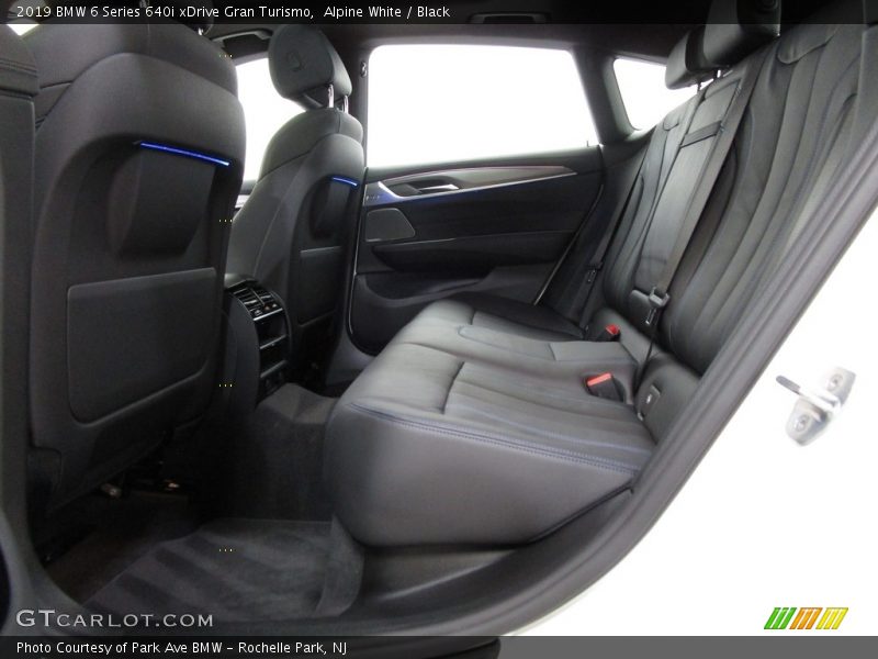 Alpine White / Black 2019 BMW 6 Series 640i xDrive Gran Turismo