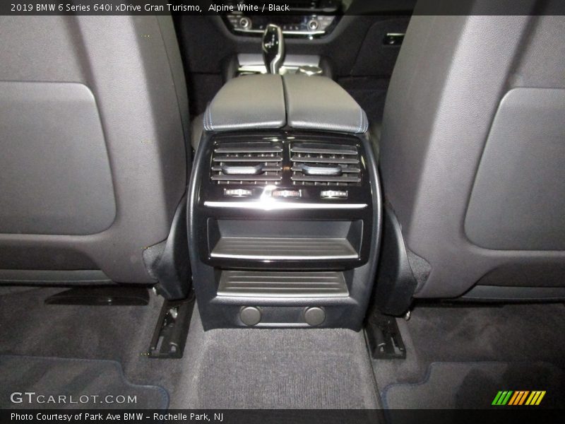 Alpine White / Black 2019 BMW 6 Series 640i xDrive Gran Turismo