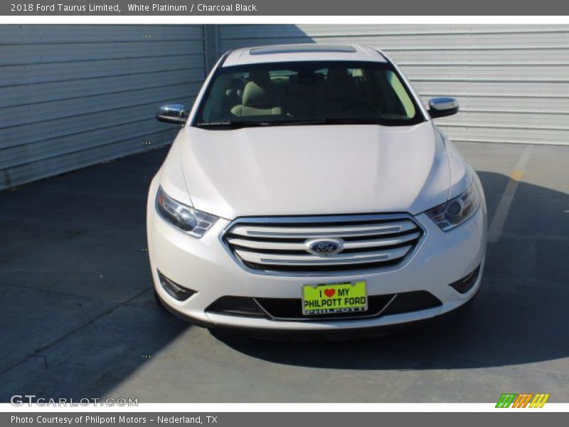 White Platinum / Charcoal Black 2018 Ford Taurus Limited