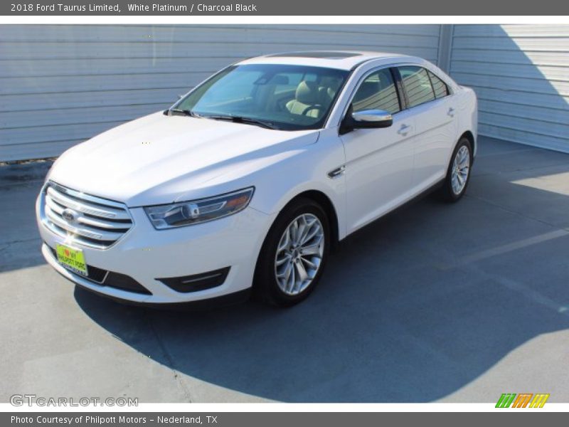 White Platinum / Charcoal Black 2018 Ford Taurus Limited