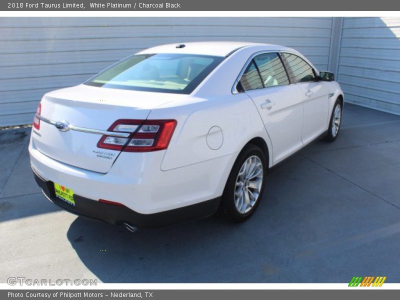 White Platinum / Charcoal Black 2018 Ford Taurus Limited