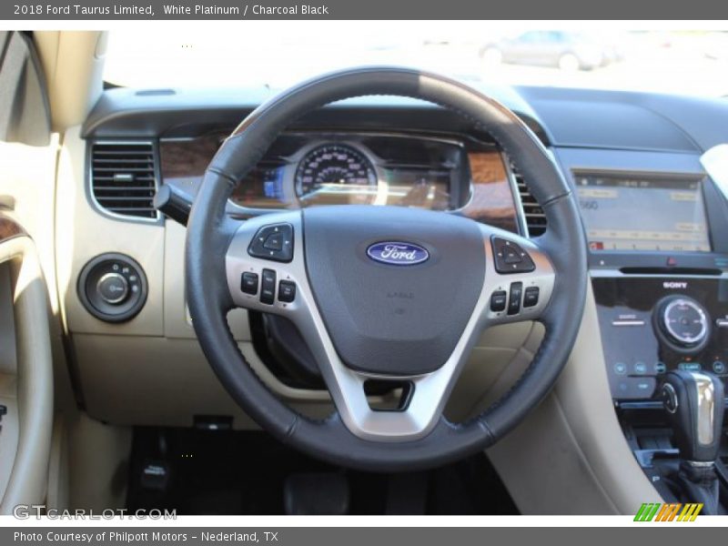 White Platinum / Charcoal Black 2018 Ford Taurus Limited