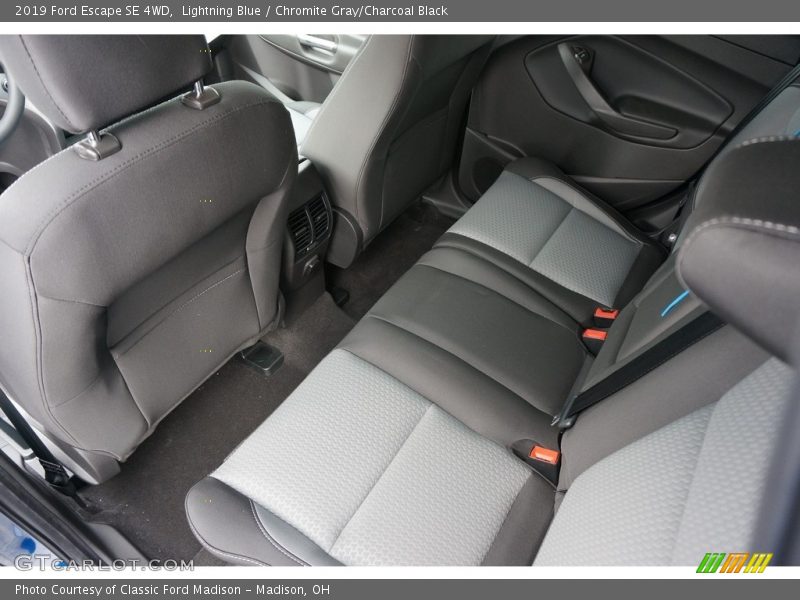Lightning Blue / Chromite Gray/Charcoal Black 2019 Ford Escape SE 4WD