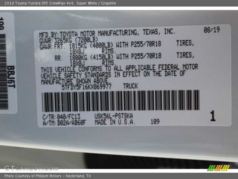Super White / Graphite 2019 Toyota Tundra SR5 CrewMax 4x4