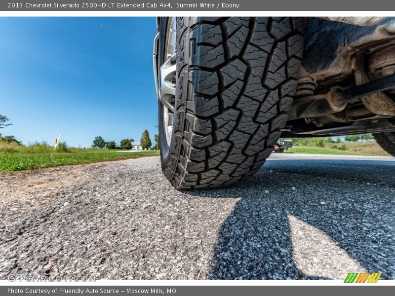 Summit White / Ebony 2013 Chevrolet Silverado 2500HD LT Extended Cab 4x4