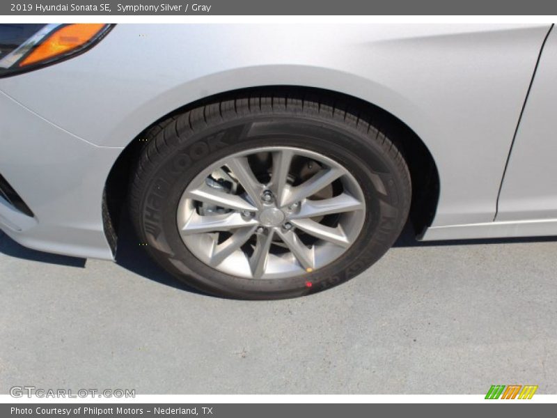 Symphony Silver / Gray 2019 Hyundai Sonata SE