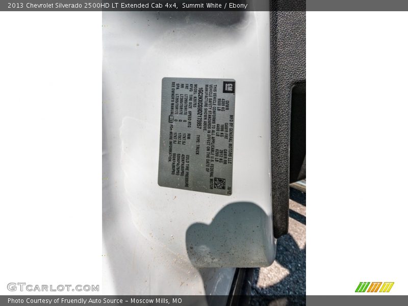 Summit White / Ebony 2013 Chevrolet Silverado 2500HD LT Extended Cab 4x4