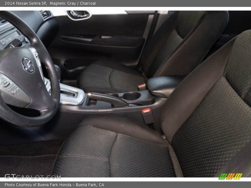 Magnetic Gray / Charcoal 2014 Nissan Sentra SR