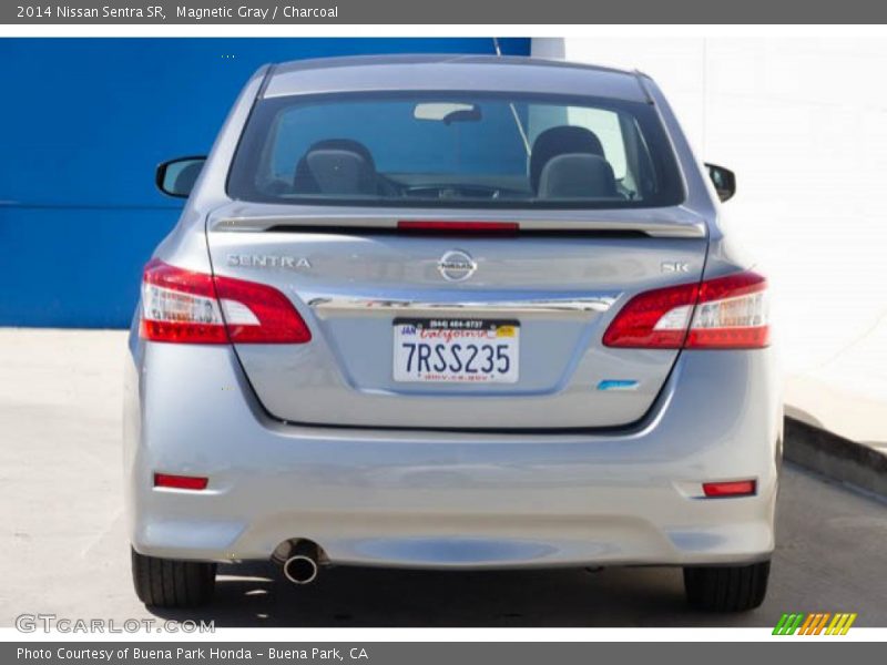 Magnetic Gray / Charcoal 2014 Nissan Sentra SR