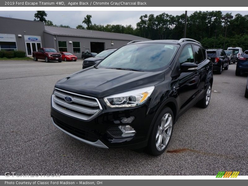 Agate Black / Chromite Gray/Charcoal Black 2019 Ford Escape Titanium 4WD